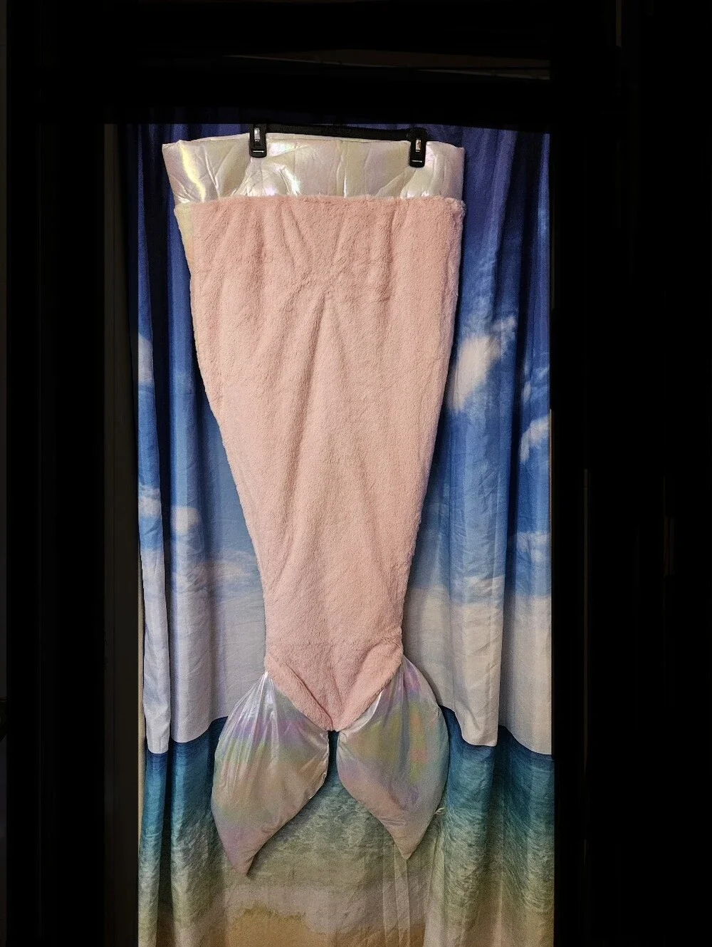Child's Pastel Mermaid One-Piece Sleeping Bag - Iridescent Pink